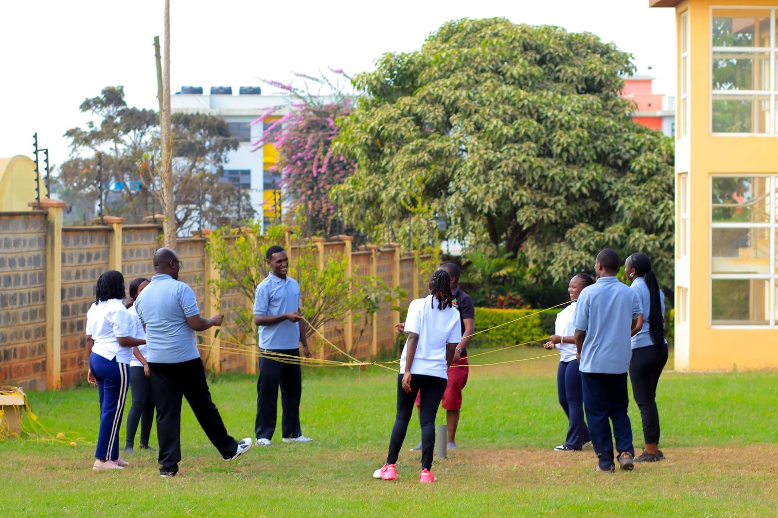 H. Gichuki team building &mdash; the rope challenge